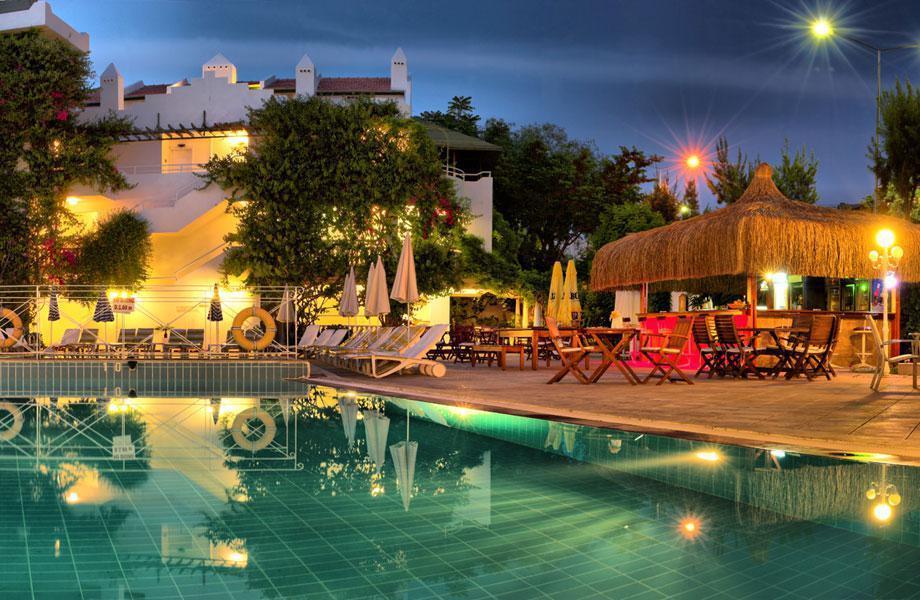 Hotel Golden Gate Kusadası Extérieur photo
