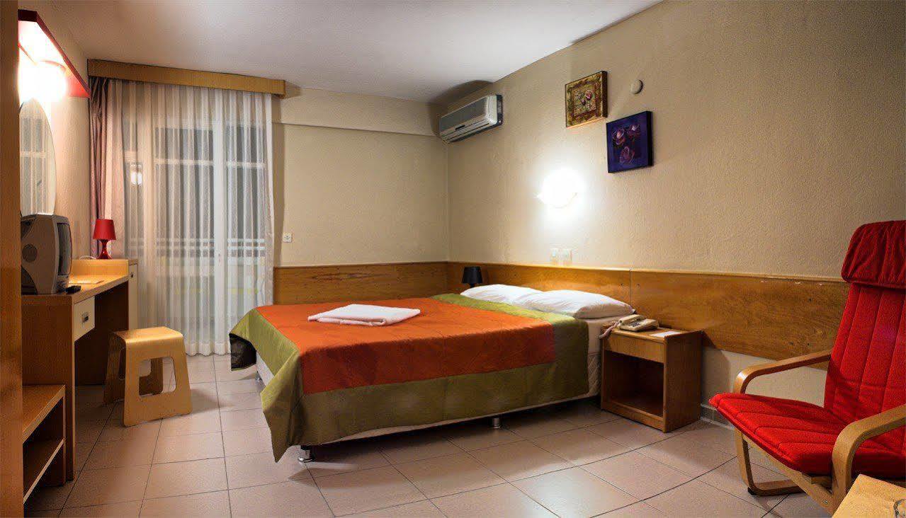 Hotel Golden Gate Kusadası Extérieur photo