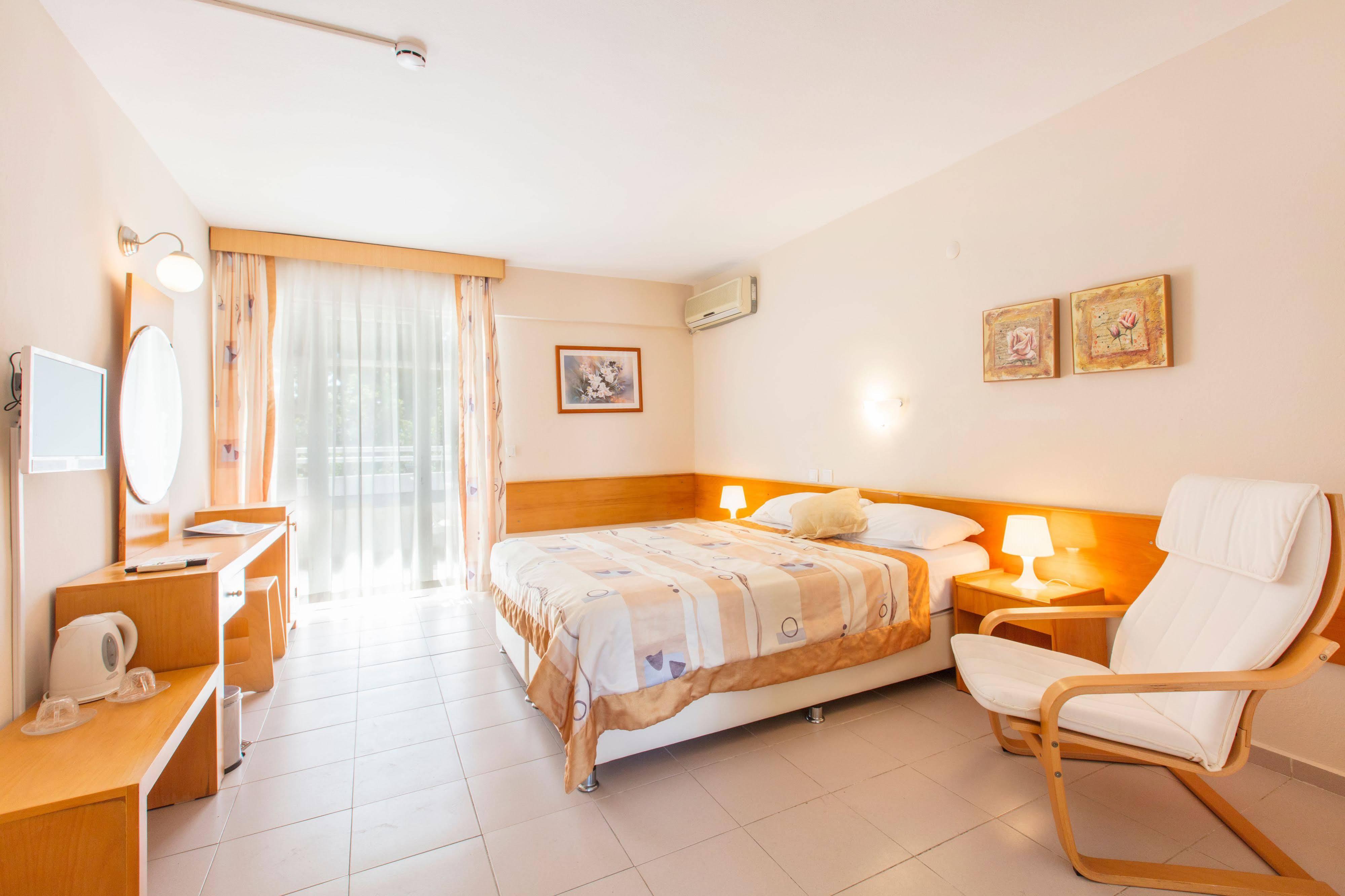 Hotel Golden Gate Kusadası Extérieur photo